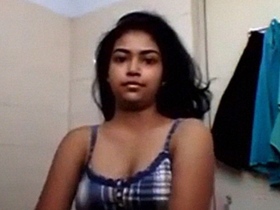 Kerala girl takes nude selfies and posts them online