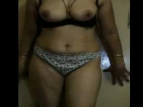 Horny Indian wife Sheila from South Andhra shows off her body