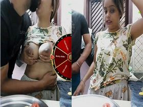 Amateur Indian bhabhi flaunts her big boobs and gives a blowjob