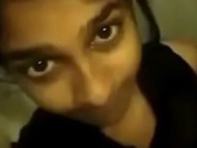 19-year-old Gujarati girl shows off her nude body in a webcam selfie