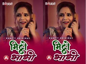 Indian bhabhi gets naughty on camera