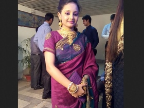 21 Bengali sexy wife videos for your pleasure