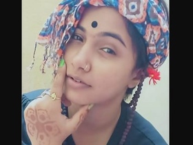 Watch Trisha Kar Madhu's Bhojpuri MMS in full HD without watermarks
