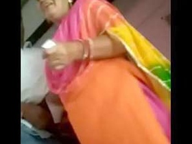 Aunty from Desi village gets paid for sex