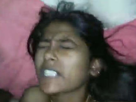 Tamil girl gets fucked hard and moans in pleasure