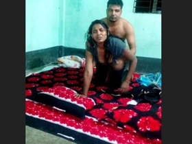 Desi babe gets brutally fucked on the floor by a muscular guy
