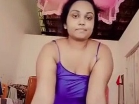 Indian girls get naughty during quarantine by posting nude selfies