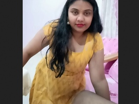 Kruthika's exclusive Tamil bhabi video in HD
