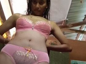 Enjoy a seductive video of Dehati Desi in lingerie and stockings