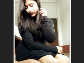 MMS video of a stunning young girl