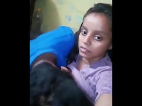 Homemade video of Indian teenagers having sex at home