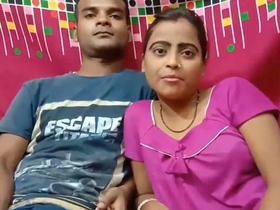 Two Indian lovers from a village engage in sex for cash