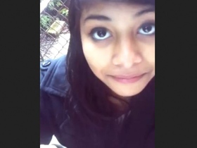 Watch a cute Indian girl give a sensational outdoor BJ in this video