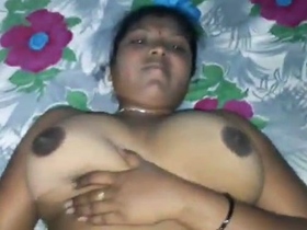 Mature bhabhi gets naughty with her partner