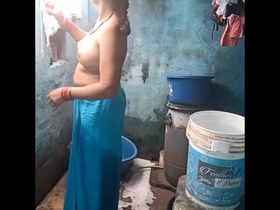 Shabnam Bhabhi's erotic shower with her men in MMS