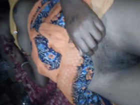 Desi bhabhi's nude body revealed in HD video